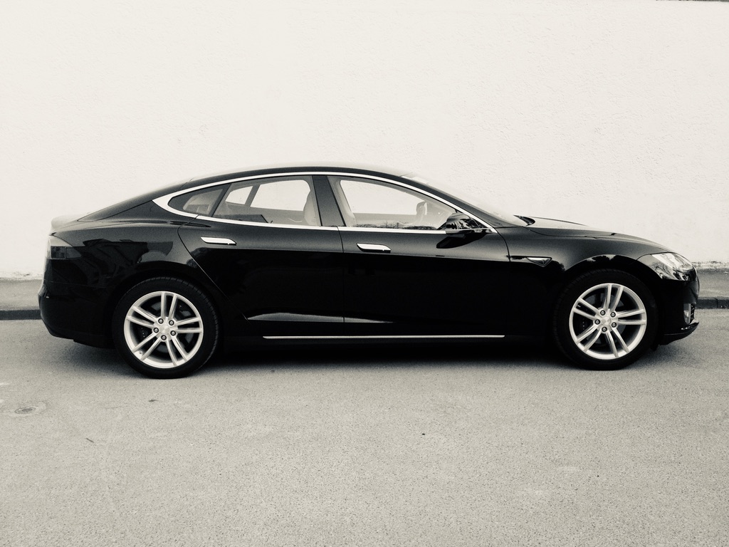 Warum Elon Musk sein Vermögen spenden sollte